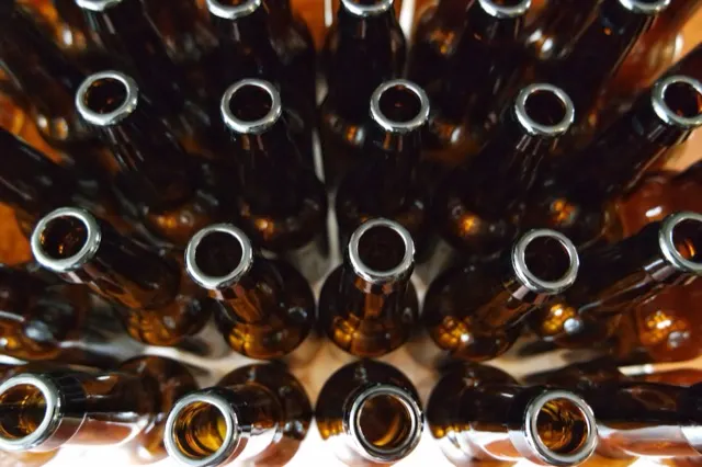 Deposit Bottle Buyback Without Receipt in Poznań — How It Works and How Much You Can Earn on Beer Bottles