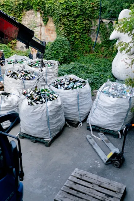 Bottle and Crate Collection for Hospitality, Bars and Hotels — Legal Pickup, Documentation and Profit