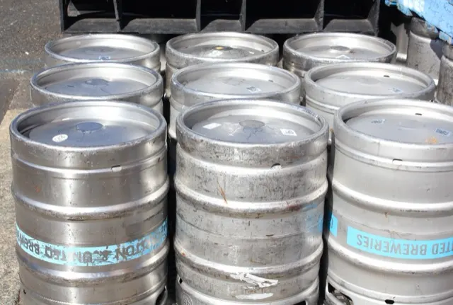Stainless Steel Beer Kegs and Barrels (DIN, EURO) — How Does Buying, Valuation and Recycling Work?
